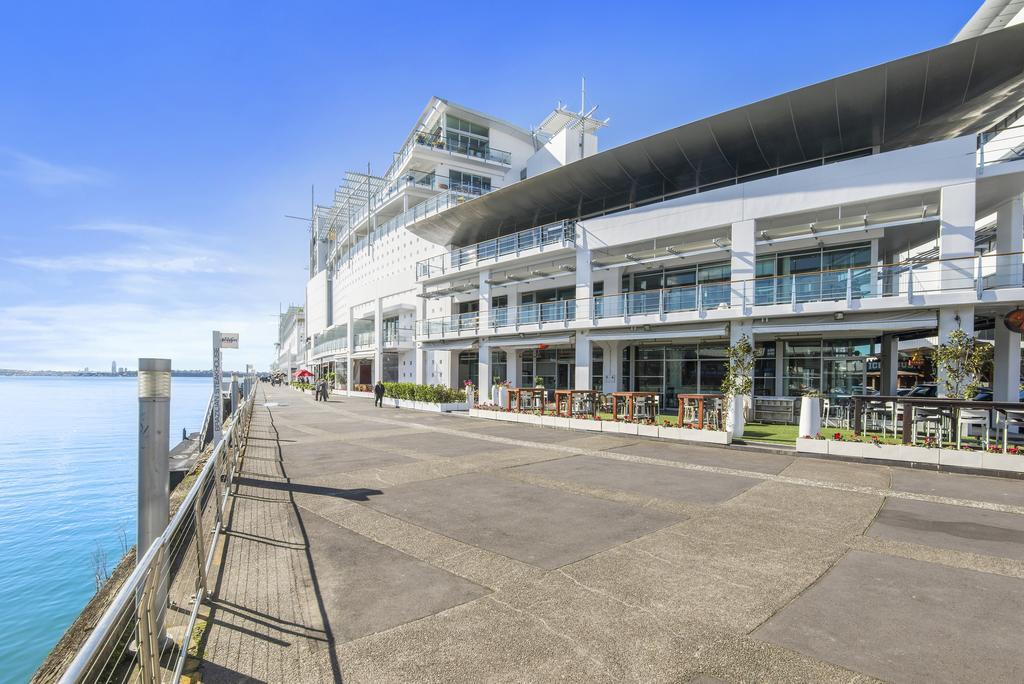 Princes Wharf Waterfront - Comfortable Luxury Окленд Экстерьер фото
