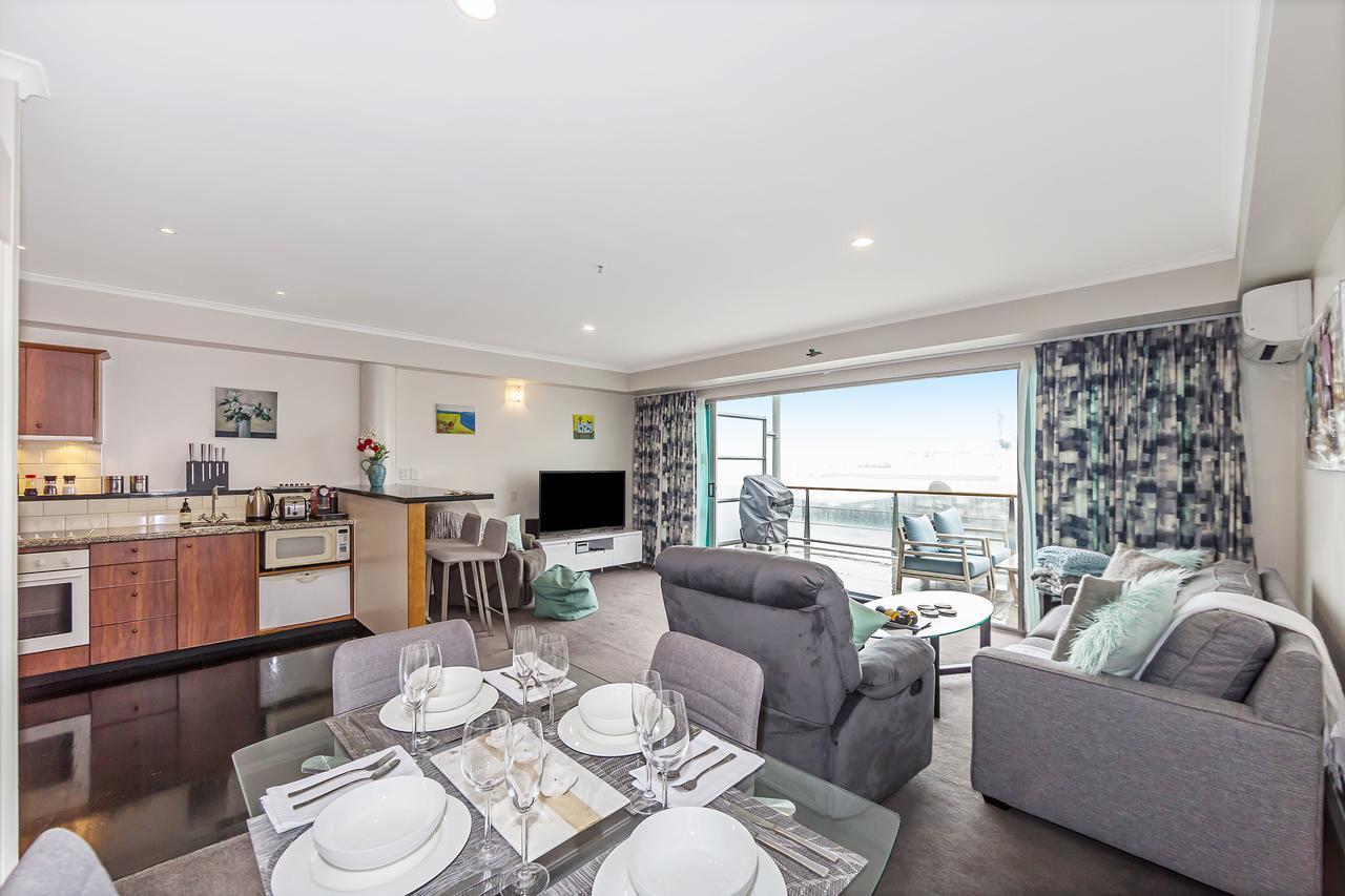 Princes Wharf Waterfront - Comfortable Luxury Окленд Экстерьер фото
